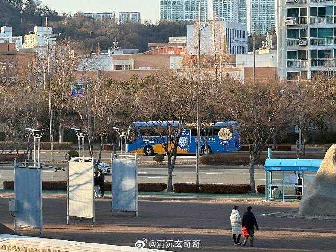  泰山隊退賽！博主：蔚山的大巴已經(jīng)抵達球場，隨后又開了回去
