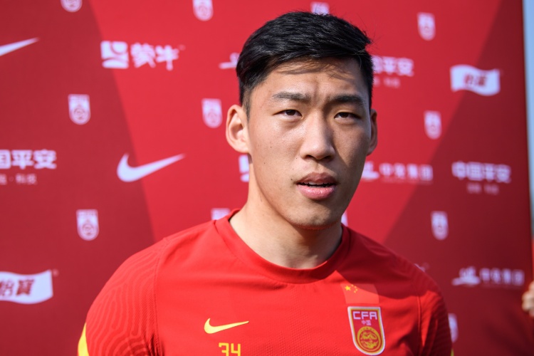  北青體育：朱辰杰是否以“面具人”形象出戰(zhàn)18強(qiáng)賽，仍需多方溝通